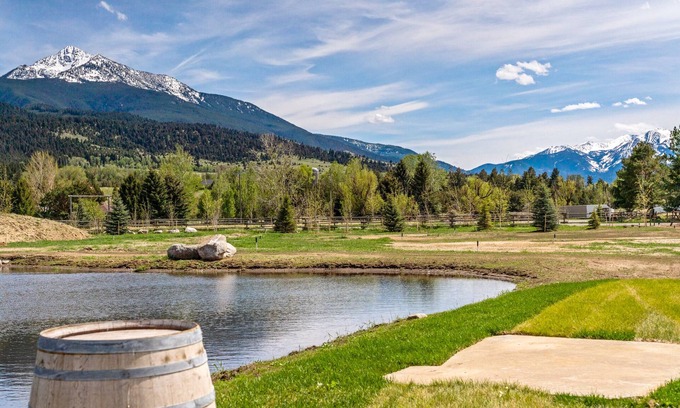 Livingston Cabina | Cozy Log Cabin in the Heart of Paradise Valley, Montana