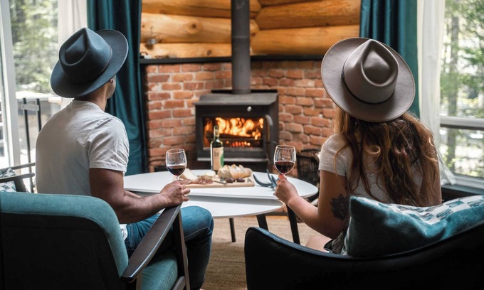 Lac Superieur Village Chalet De Esquí | Cozy Log Cabin with Spa - 3 min of Tremblant