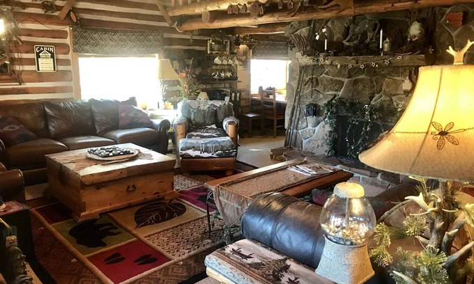 Winter Park Cabina | Acogedora casa de troncos, 3 minutos a las pistas duerme 10-11, lanzadera gratuita a unos pasos. ¡¡ubicación!!