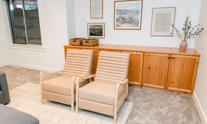 American Fork Casa | Cozy Luxe Retreat w/ Theater, Near AF Canyon & Temple