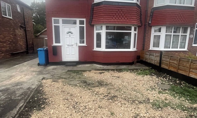 Failsworth Casa | Cozy Manchester House with 3 Bedrooms