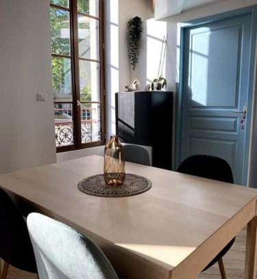 Faubourg Apartamento | Cozy Mezzanine Hideaway