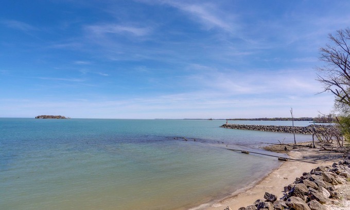 Put-in-Bay Condominio | Cozy Middle Bass Island Getaway On Lake Eerie!