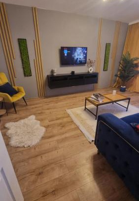 Focsani Apartamento | Cozy Modern Apartament