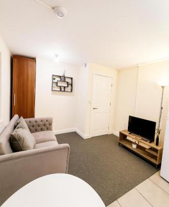 Preston Casa | Cozy modern apartment with comfortable living space