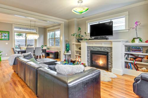 Piedmont Casa | Cozy Modern Craftsman in North Portland