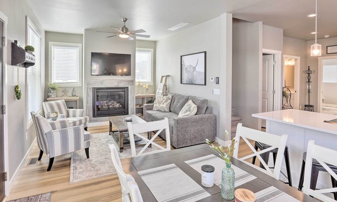 Spearfish Cabaña | Cozy & Modern Spearfish Cottage Near Downtown