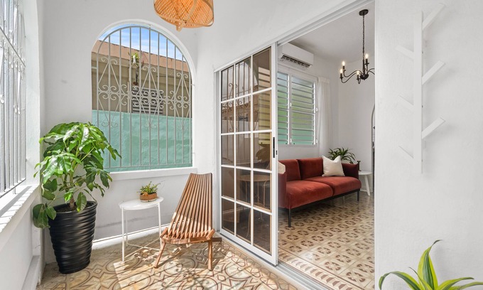 Ocean Park Apartamento | Cozy Modern Vintage Apt Near Ocean Park Beach