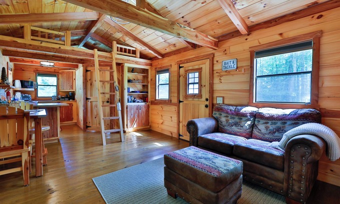 Eldred Cabina | Cozy Mountain Cabin w/ Private Lake Access