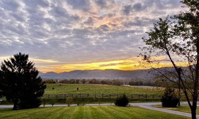 Buchanan Casa | Cozy Mountain View House