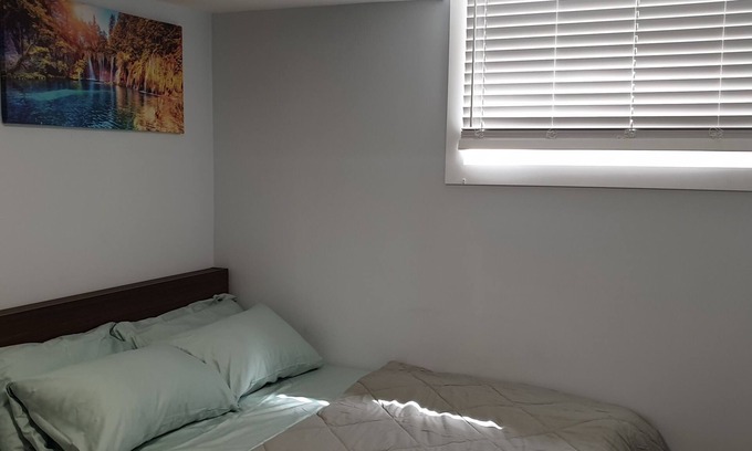 Northeast Edmonton Casa | Cozy MountZion 2BR Suite - Londonderry Mall & Henday
