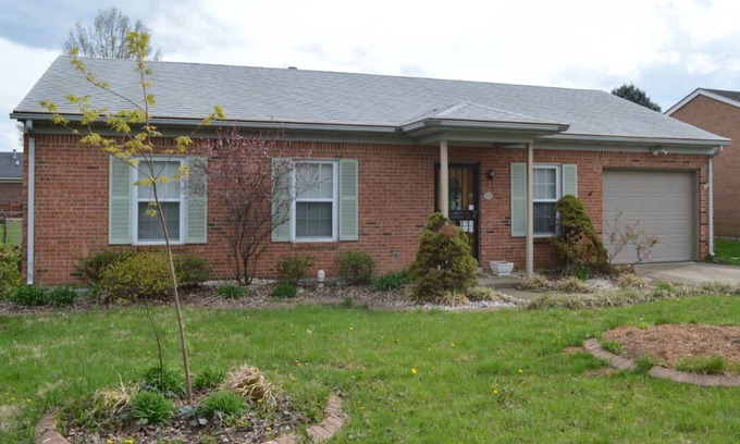 New Albany Casa | Acogedor New Albany 2bd / 1. 5ba