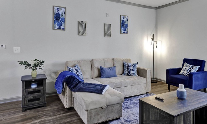 Sand Ridge Apartamento | Cozy Oasis 1 Bedroom Gem: near Downton, UAB, and Samford University.