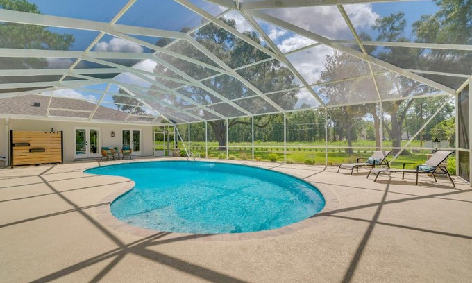 Ocala Casa | Cozy Ocala Retreat with Pool, Screened Lanai!