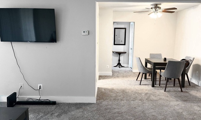 Gaithersburg Apartamento | Cozy One Bedroom Apartment in Gaithersburg!
