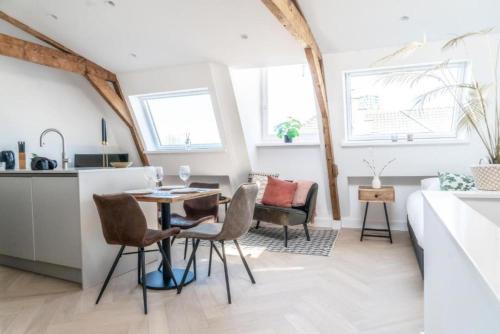 Spaarndammer en Zeeheldenbuurt Apartamento | Cozy One Bedroom Apartments at Centrum