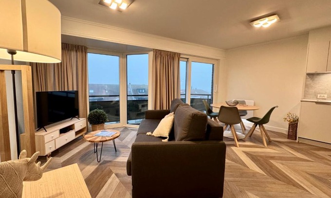 Heist Apartamento | Cozy Panorama Flat by the Beach