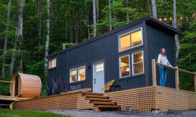 Sylva Casa | Cozy, peaceful hideout | sauna, hiking, great food