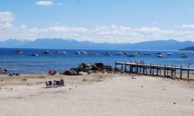 Tahoe Vista Casa | Cozy Pine Cove Cottage #5