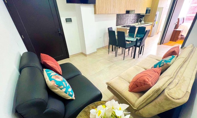 Chimborazo Province Apartamento | Cozy, pintoresco departamento en Avenida Daniel Leon Borja