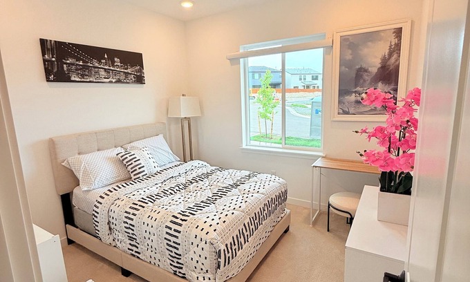 Bonney Lake Casa | Cozy Private Room Near Seattle & Mt. Rainier – Quiet & Comfy Stay