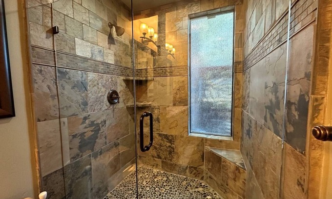 Alpine Cabaña | Cozy private safari-like stay in San Diego's beautiful scenic Countryside.