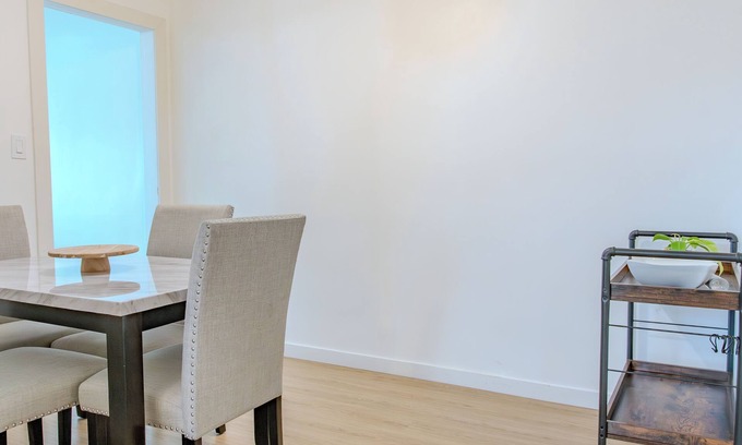 Downtown Riverside Casa | Cozy, Private &Safe 1Bed Home - 2 min from DTR&UCR