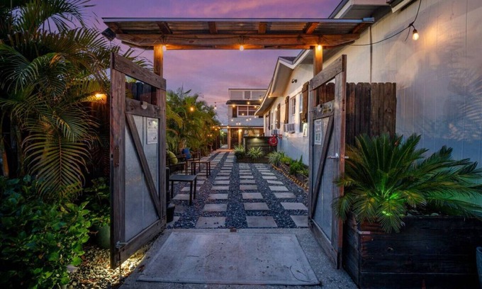 St. Petersburg - Clearwater Apartamento | Cozy & Private Studio w/Outdoor Deck