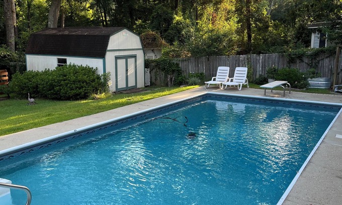 Dothan Casa | Cozy, Quiet 3 Bed 2 Bath Home with Private Pool!