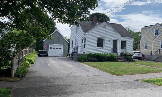 Back Cove Casa | Cozy, Quiet and Convenient