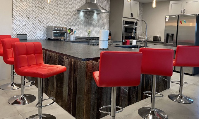 Lynchburg Casa | Cozy/Quiet Home- 10 Minute Walk to Beautiful Downtown Lynchburg
