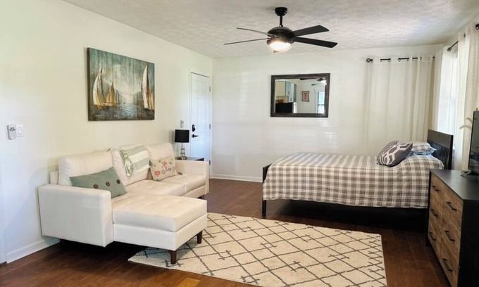 Snellville Apartamento | Cozy quiet studio in serene Norris Lake Community