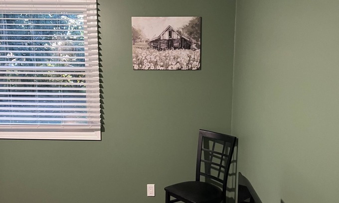 Springfield Casa | Cozy ranch in Yellow Springs - a nature lover's paradise