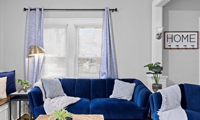 Lee's Summit Casa | Cozy Reimagined Single Level Home
