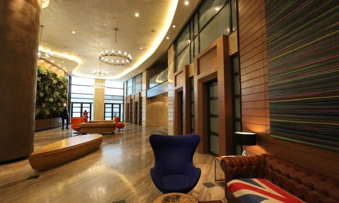Valenzuela Apartamento | Acogedor estudio relajante corazón de Makati. 54F FASTWI-FI