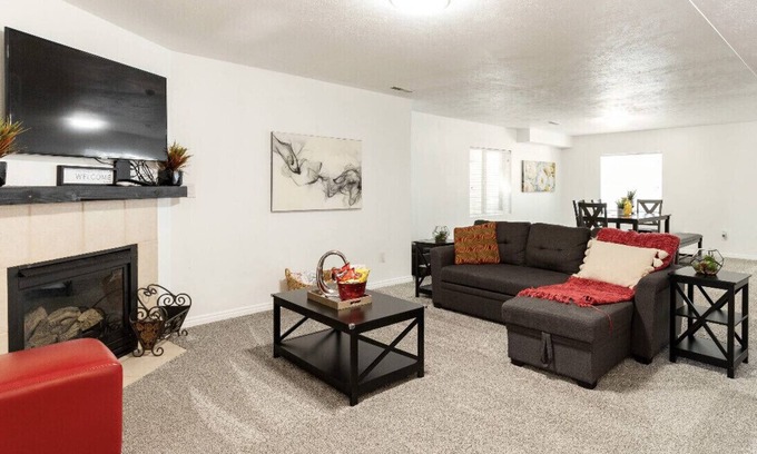 Lehi Apartamento | Cozy remodel Bsm Apt @silicone slopes 20 min to Sundance resort