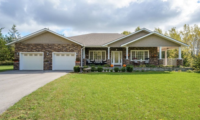 Greater Napanee Casa | Cozy Retreat On The Eastside Estate (8guests)