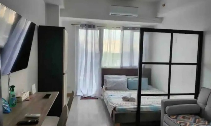 Las Pinas Apartamento | Cozy Retreat