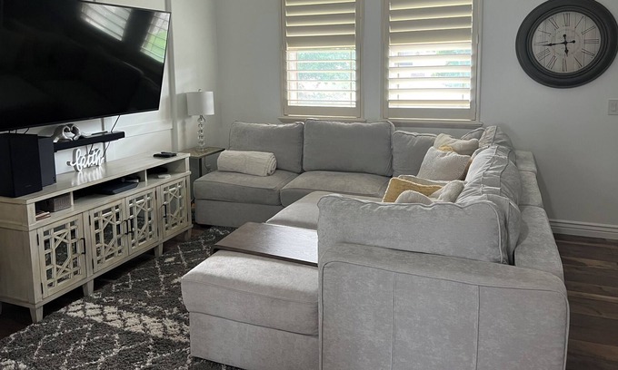 North Salt Lake Casa | Cozy retreat