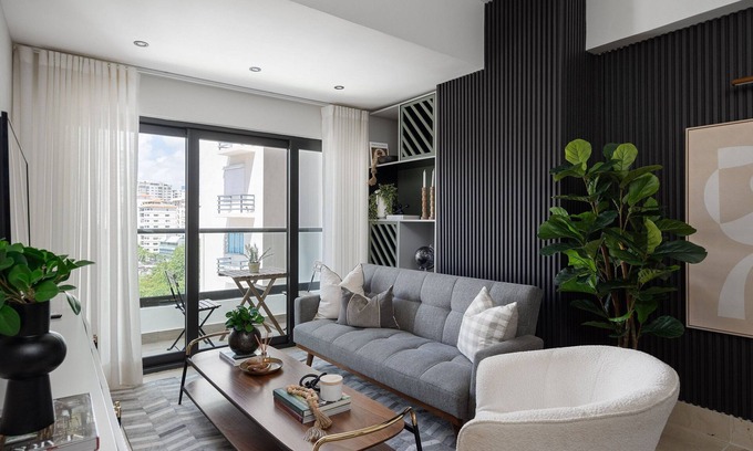 Lope De Vega Condominio | Luxury*Retreat*Rooftop|Pool* YK