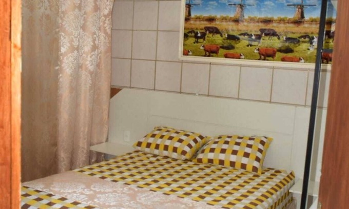 Ipiranga Casa | Cozy room, with TV access to over 400 channels from around the world. Nice place