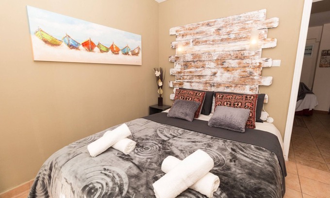 Neoi Epivates Apartamento | Acogedora azotea apartamento junto al mar