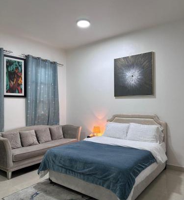 Al Ain Apartamento | Cozy Room in Al Ain with kitchen & Private Bath