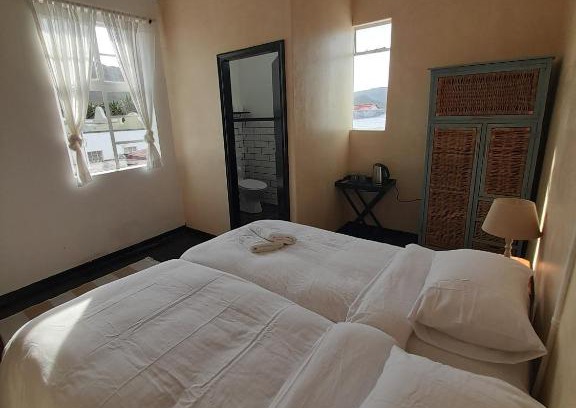Simon's Town Hotel | Cozy room in the Heart of Simon's Town