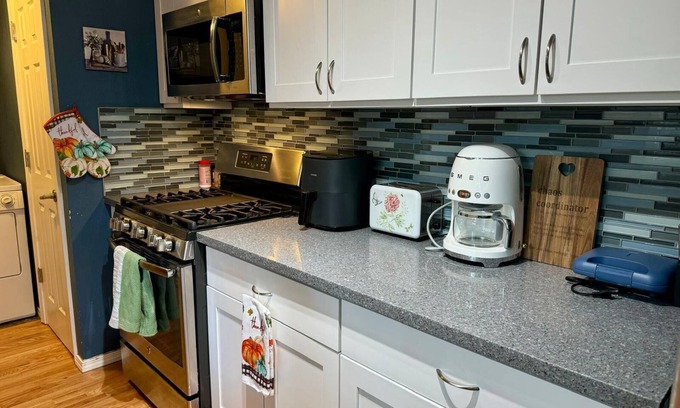 Delridge Casa | Cozy Room in West Seattle