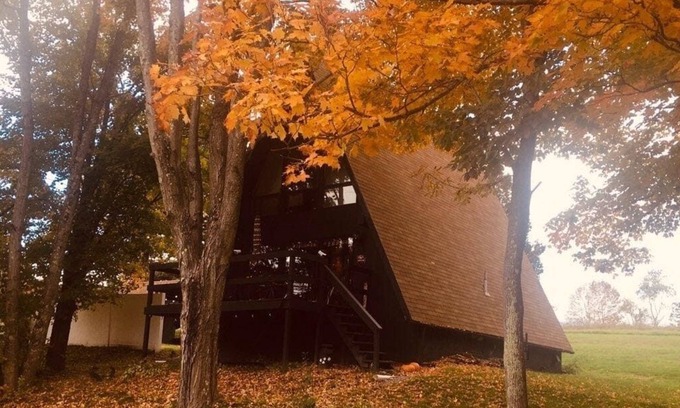 Johnsonville Casa | Cozy Rustic Cabin In The Hamlet Of Shushan NY. with incredible views