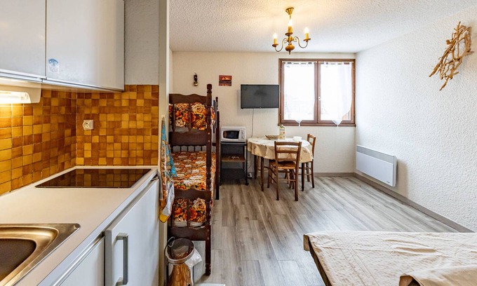 Montgellafrey Apartamento | Estudio acogedor para 2 pers con cocina, cerca de pistas y comercios
