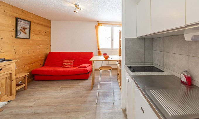 Montgellafrey Apartamento | Estudio acogedor para 2 personas, cerca de pistas y comercios, con vistas panorámicas