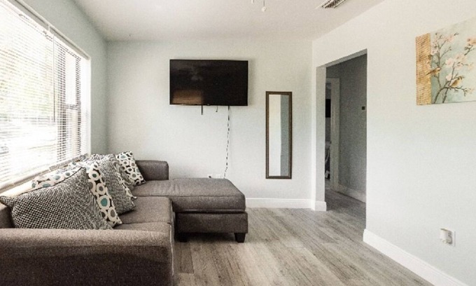 Clermont Casa | Cozy. Sanitized. Great Location.