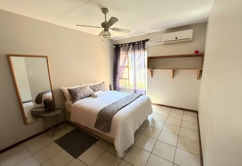 Langenhoven Park Apartamento | Cozy secure apartment